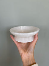 Load image into Gallery viewer, selenite bowl
