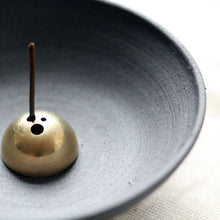 Load image into Gallery viewer, mineral purple terracotta incense bowl

