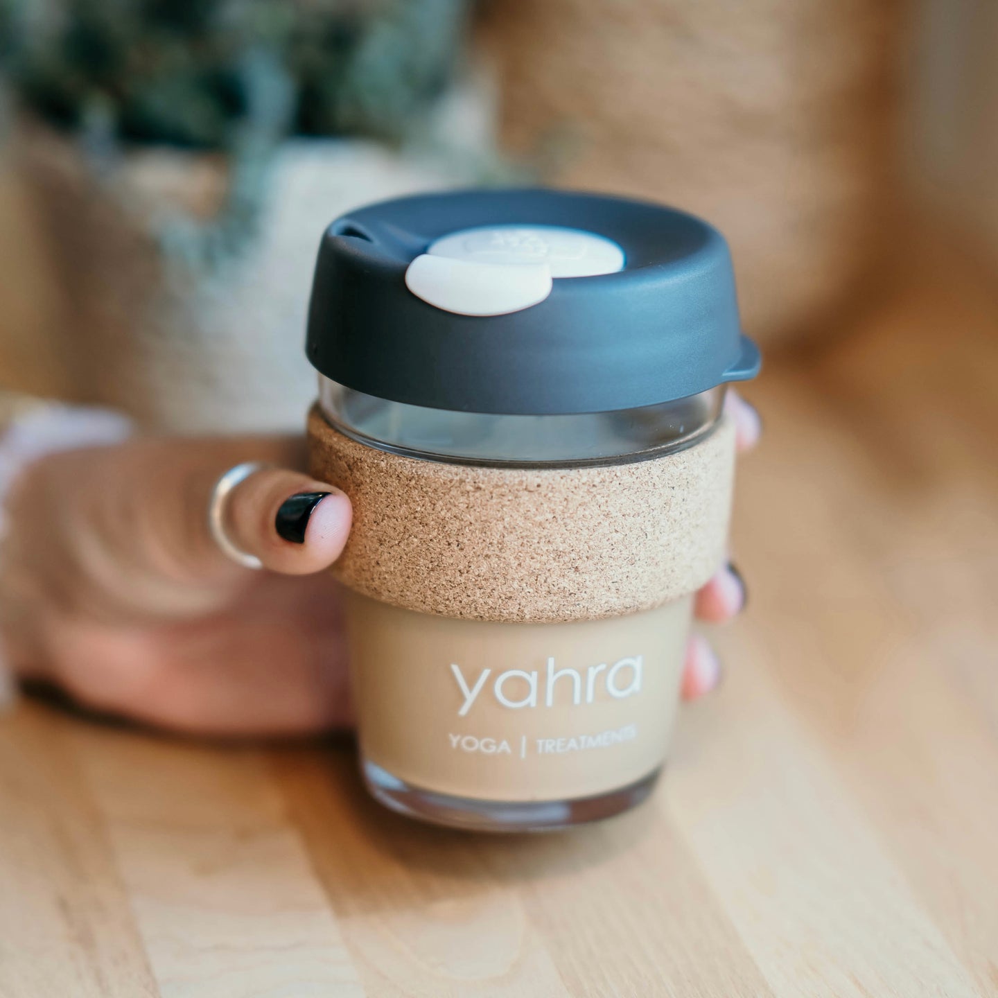 yahra reusable cup | charcoal/white - yahra