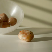 Load image into Gallery viewer, sunstone tumble stones - yahra
